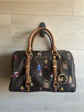 Michael Kors Bedford Travel Medium Jet Set Girls Duffle Satchel Bag